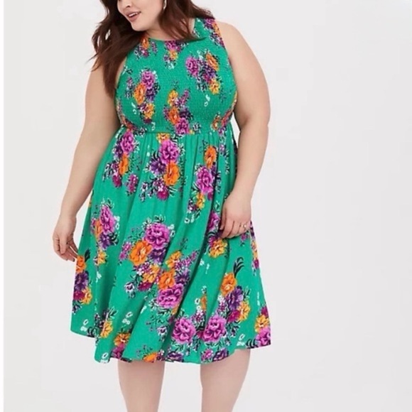 torrid Dresses & Skirts - Torrid Green Floral Smocked Challis Midi Dress | Boho Garden Party Vibe Size 2XL